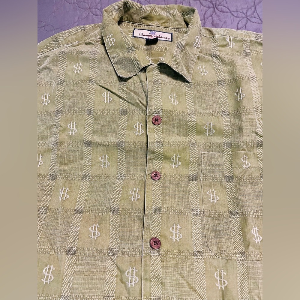 TOMMY BAHAMA Men's Green 100% Silk Relax It's Only Money Shirt Medium Button Up